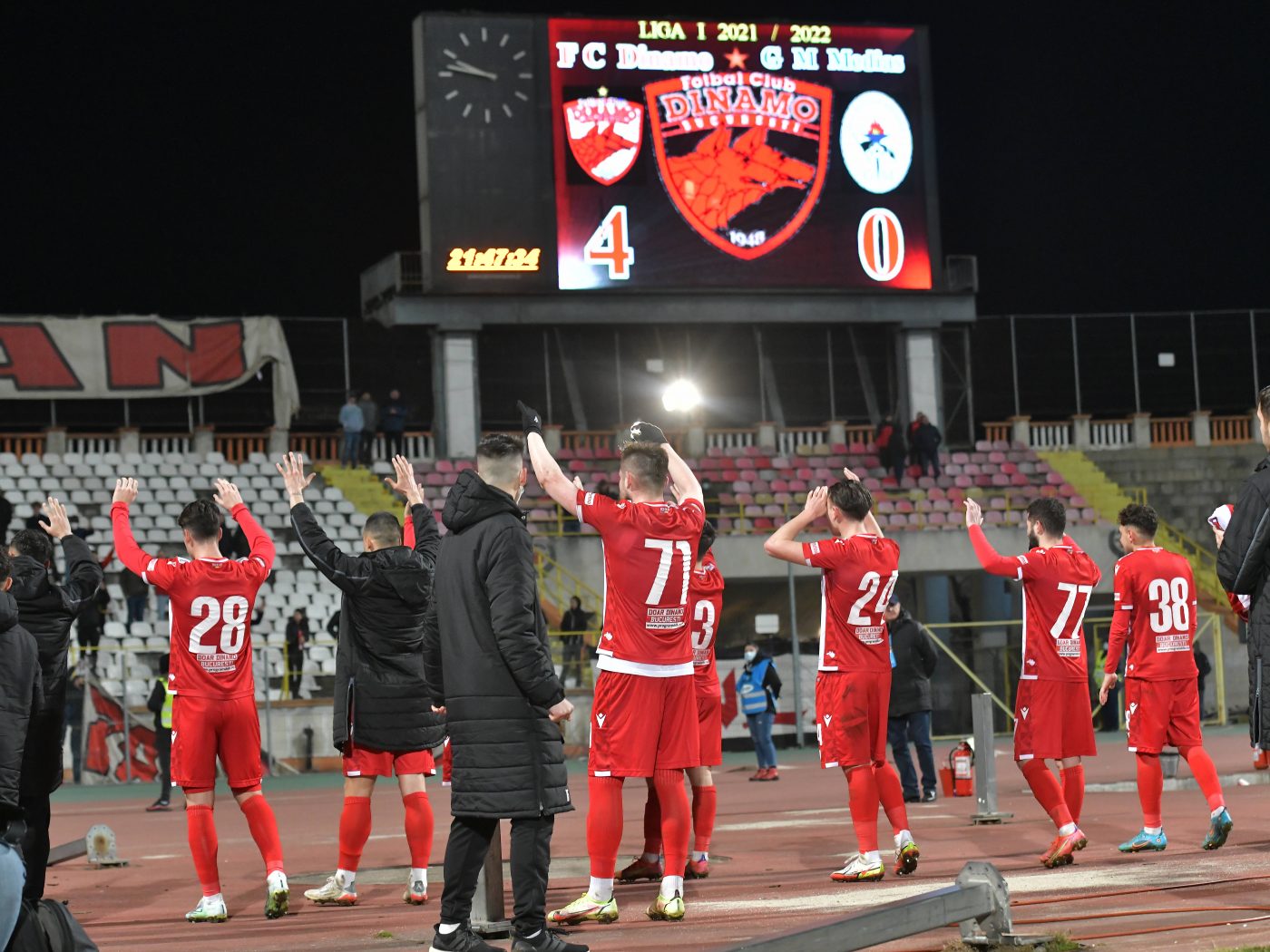 „Câinii” se asigură că nu vor deveni FCDB! Oficialii clubului se gândesc să fuzioneze cu echipa CS Dinamo: „Vreau să ne îndreptăm în această direcție!”