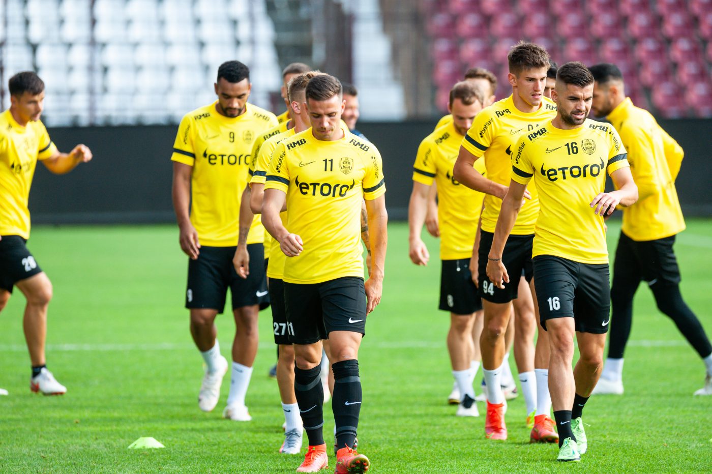 Dan Petrescu l-a mai vrut la CFR Cluj, dar jucătorul vrea să plece. „Îl vom sprijini să-și găsească echipă!”