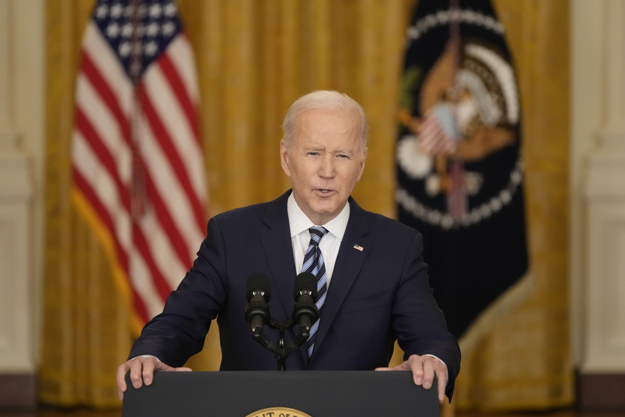 Momentul care ar putea să bage spaima în români! Discursul lui Joe Biden despre invazia lui Vladimir Putin a fost întrerupt de o întrebare directă: „Va merge mai departe de Ucraina?”. Răspunsul președintelui SUA, o confuzie sau un avertisment care ne dă fiori?! 