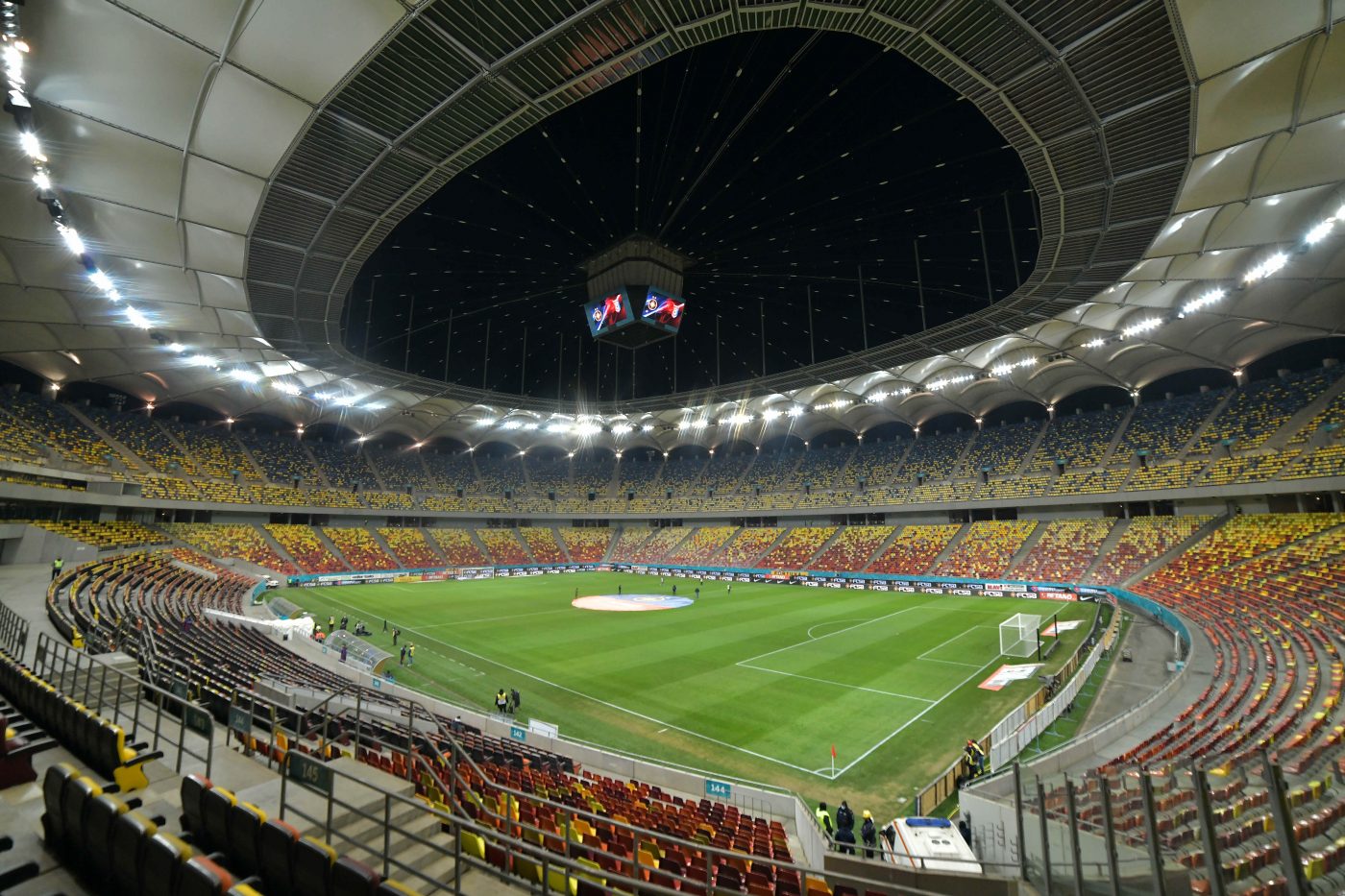 FCSB s-ar putea muta din nou! Arena Națională va primi refugiați în urma războiului dintre Ucraina și Rusia! Anunțul primarului Nicușor Dan