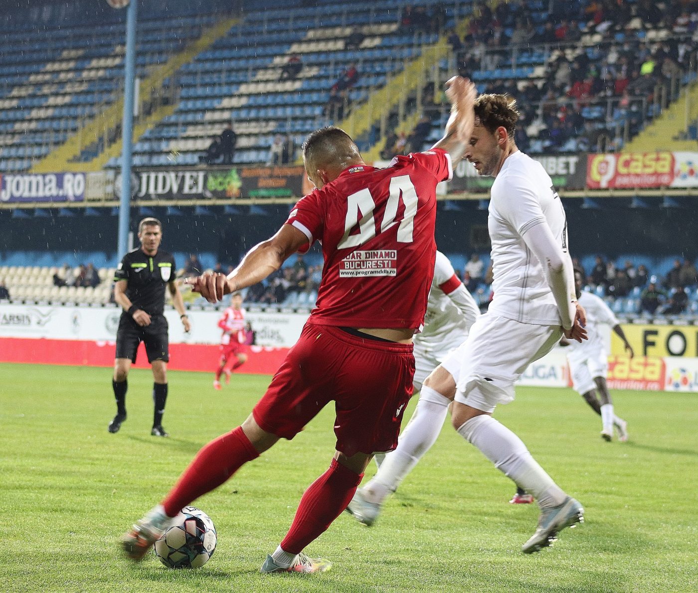 Probleme uriașe pentru un club din Liga 1! Echipa a fost depunctată și riscă să ia drumul eșalonului secund