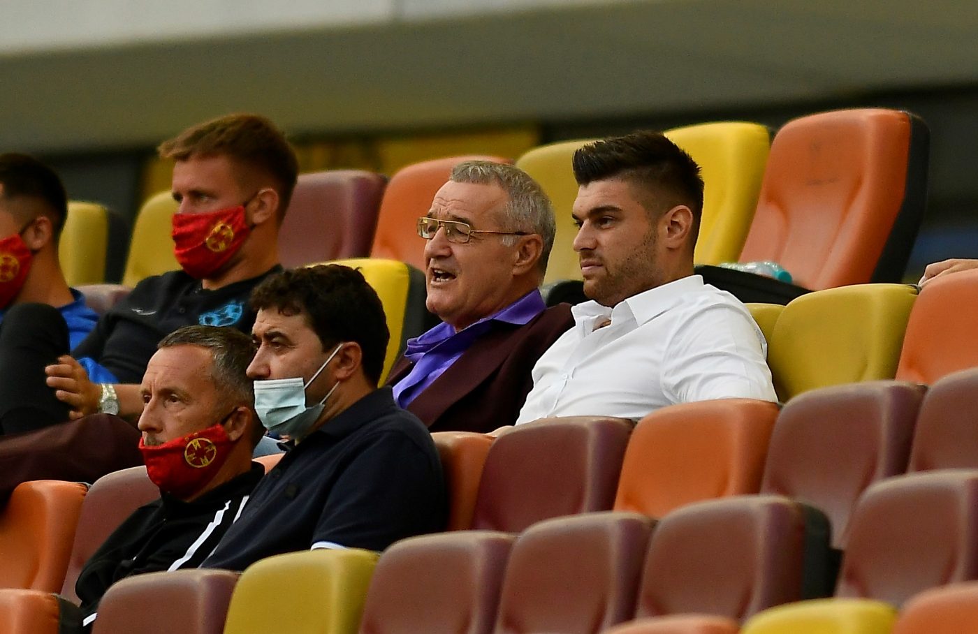 Gigi Becali, schimbare radicală după ce CFR Cluj a bătut-o pe Rapid. „M-am convins că putem să luăm campionatul!” Anunțul care nu e pe placul lui Florin Tănase. „O să facem experimente!”