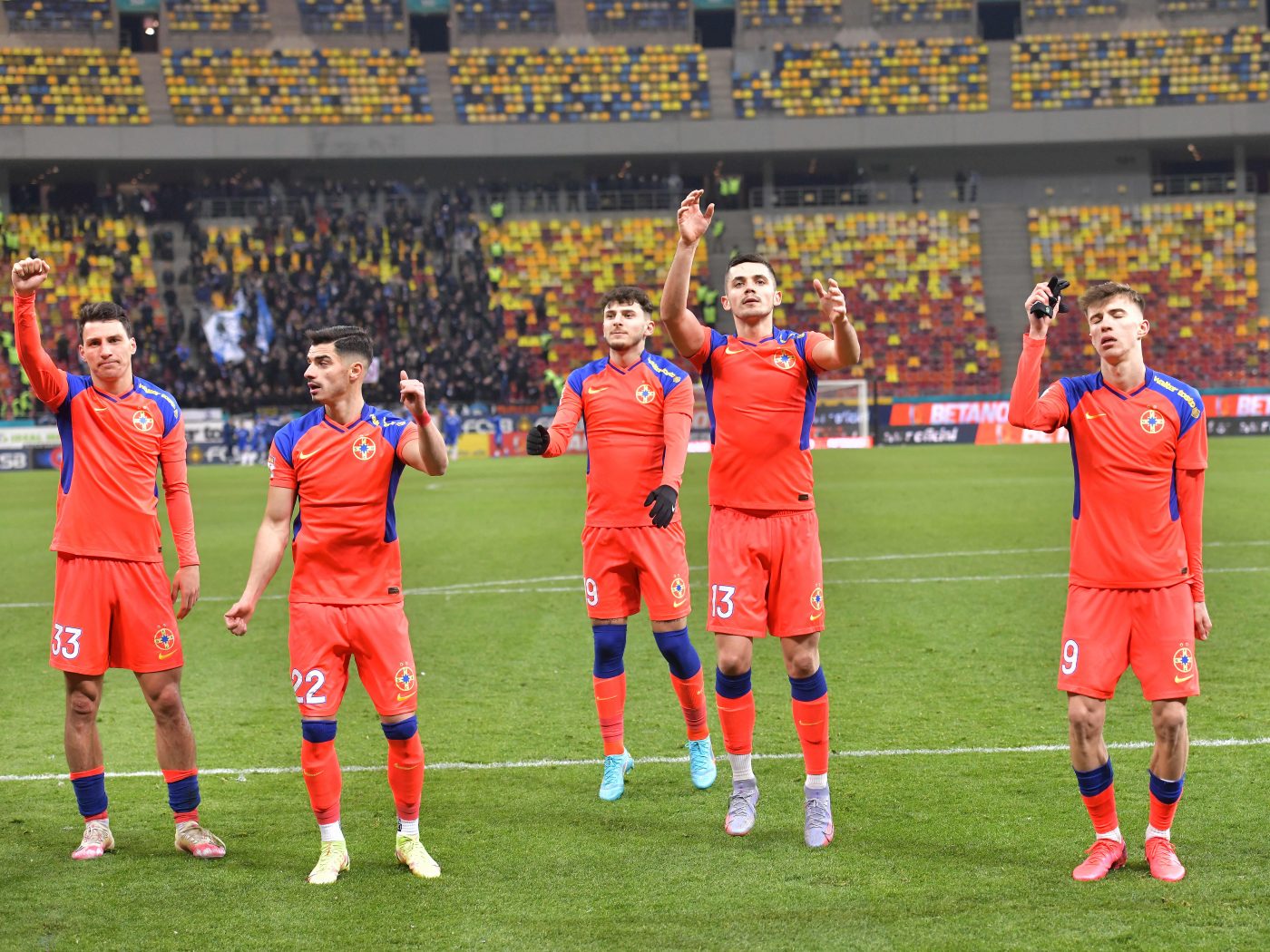 Gigi Becali desființează trei titulari după remiza cu FC U Craiova. „Crețu ne-a curățat! Așa nu poți să joci la FCSB!” A anunțat un nou transfer. „Am vorbit cu Meme!”