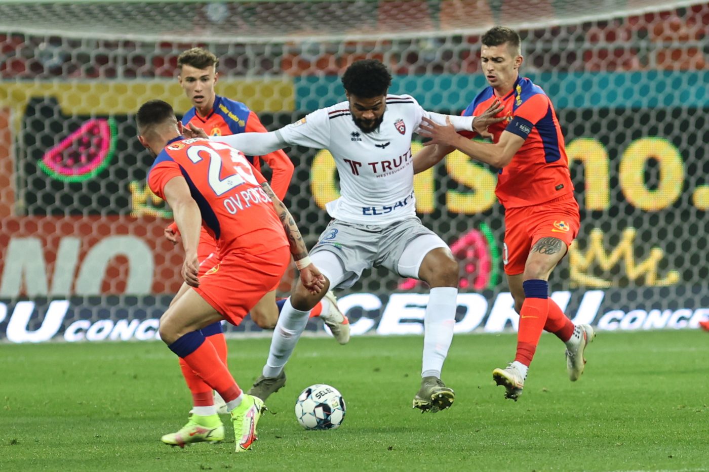 Malcom Edjouma, la un pas să revină la FC Botoșani? Valeriu Iftime: „Îl aștept! E ruginit la FCSB!”