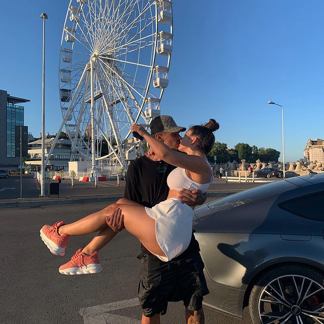 Florinel Coman și „pantera” Ioana Timofeciuc, petrecere în Thassos! Postare incendiară făcută de logodnica fotbalistului  | FOTO