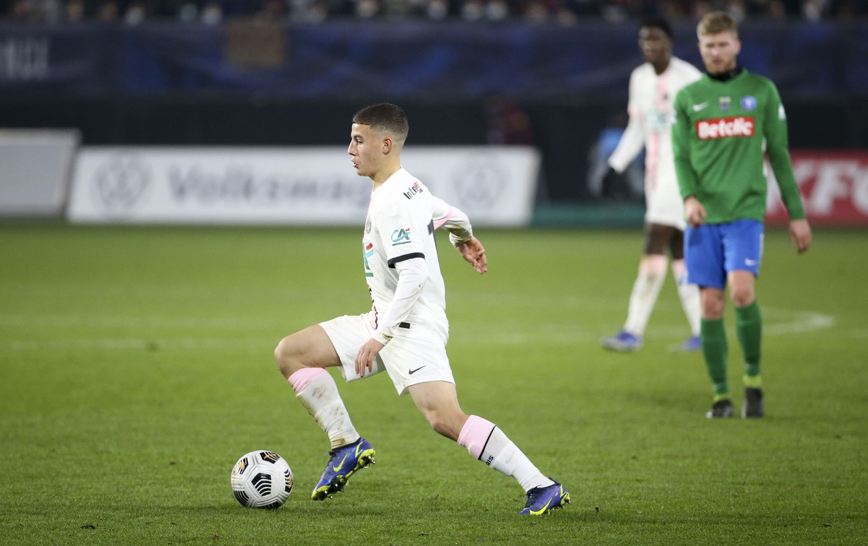 PSG e în alertă: noul fenomen din club, copilul minune Ismael Gharbi, ar putea pleca liber de contract! Șeicii fac eforturi disperate pentru a-l ține la Paris