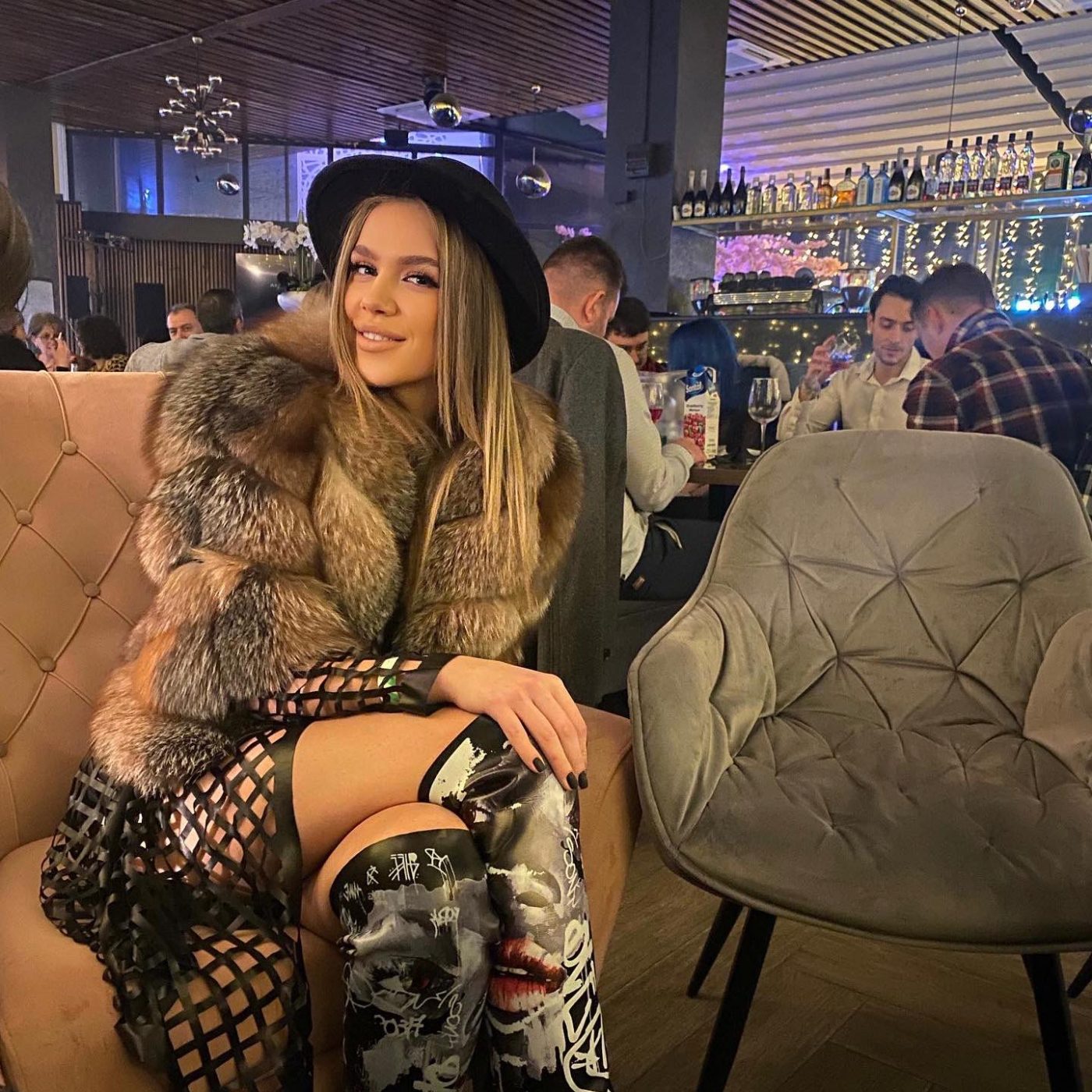 Lorena, iubita lui Andrei Burlacu, îi răspunde lui Gigi Becali. „El nu pierde nopțile și e serios la antrenamente!” | FOTO