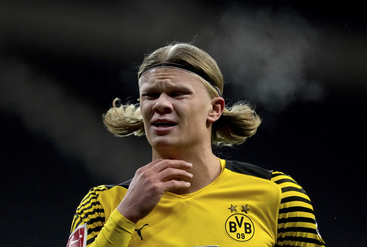 Mihai Bobonete îl face praf pe Erling Haaland! Cum a putut să îl jignească actorul de la PRO TV pe starul Borussiei Dortmund: „N-am mai văzut de multă vreme ceva așa grețos! Mi-a spart ochii”