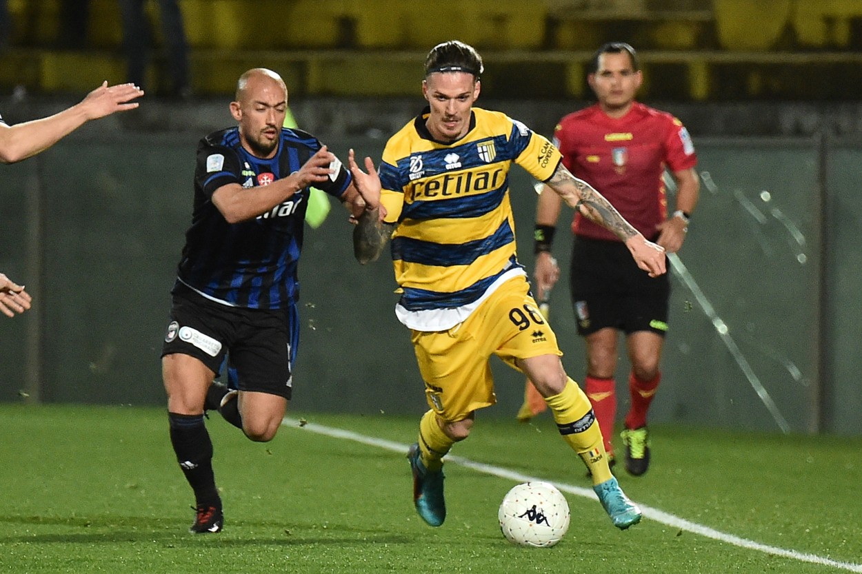 Derby-ul românilor din Serie B s-a terminat la egalitate! Dennis Man a impresionat! Ce note au primit George Pușcaș și Marius Marin după Pisa – Parma
