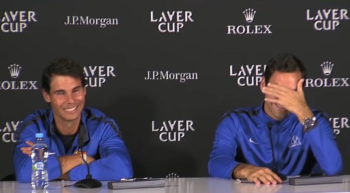 Rafael Nadal a glumit cu Roger Federer după ce l-a depășit la numărul de Grand Slam-uri, dar mesajul spaniolului nu a fost „gustat” de toată lumea: „Prietene, ai făcut rezervarea?”