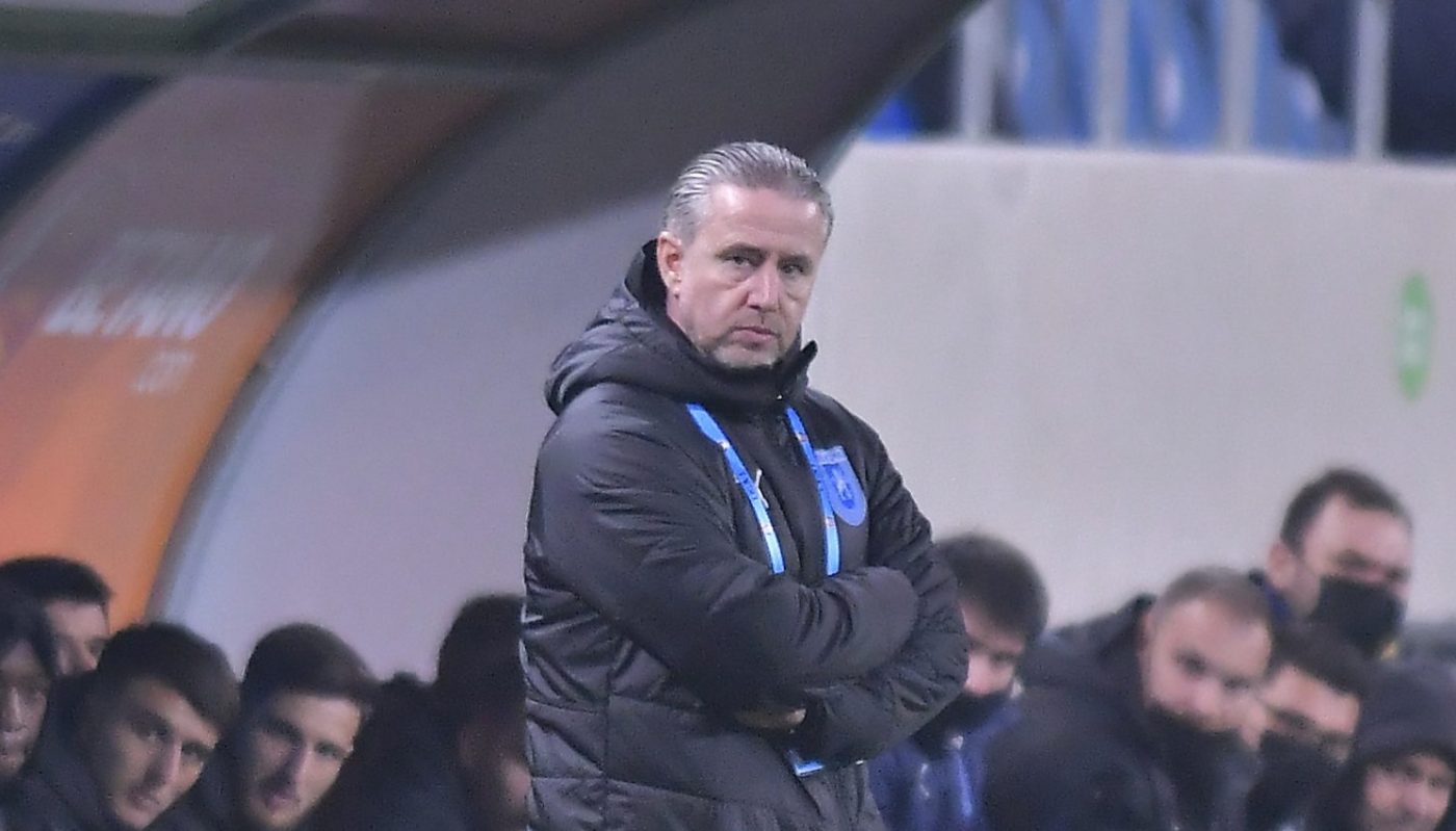 Reghecampf nu-şi face iluzii în privinţa titlului: „CFR Cluj se poate încurca doar singură, noi stăm la pândă”