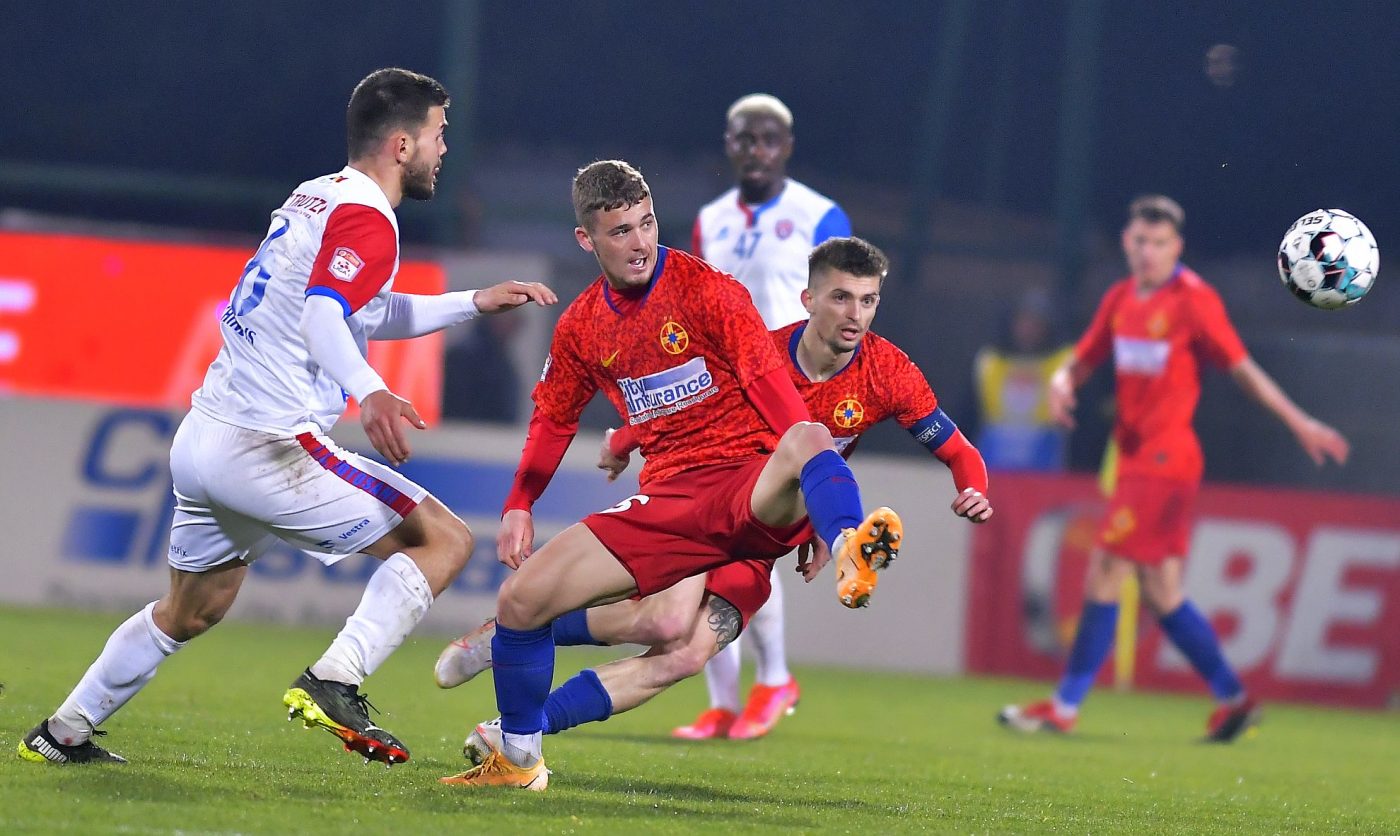 A fost unul dintre cei mai doriți fotbaliști din Liga 1, Gigi Becali l-a ofertat pentru un transfer de 3 ori, iar acum e liber de contract și nimeni nu îl vrea! Cum a ajuns Andrei Chindriș într-o situația inimaginabilă
