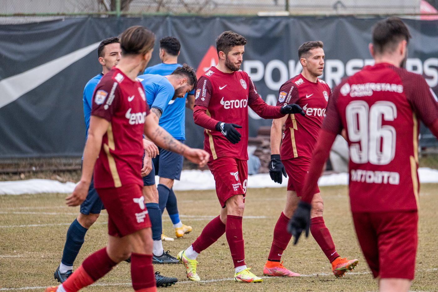 CFR Cluj a câștigat la scor un amical cu o divizionară secundă în care Dan Petrescu a debutat la campioană trei jucători