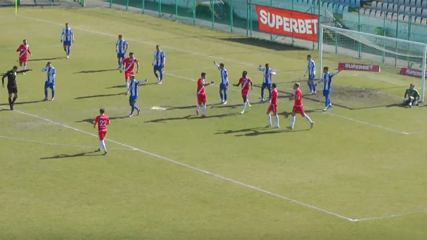 FC Buzău a făcut scor cu Poli Iași, într-un meci amical! Costel Enache, eliminat pentru proteste, a vrut să scoată echipa de pe teren după primul gol marcat de gazde