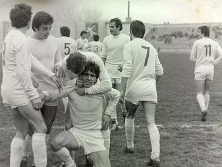 Un fost ecuson FIFA își amintește că a împărțit vestiarul cu Gheorghe Hagi în tinerețe! „Când Gică juca, era spectacol”