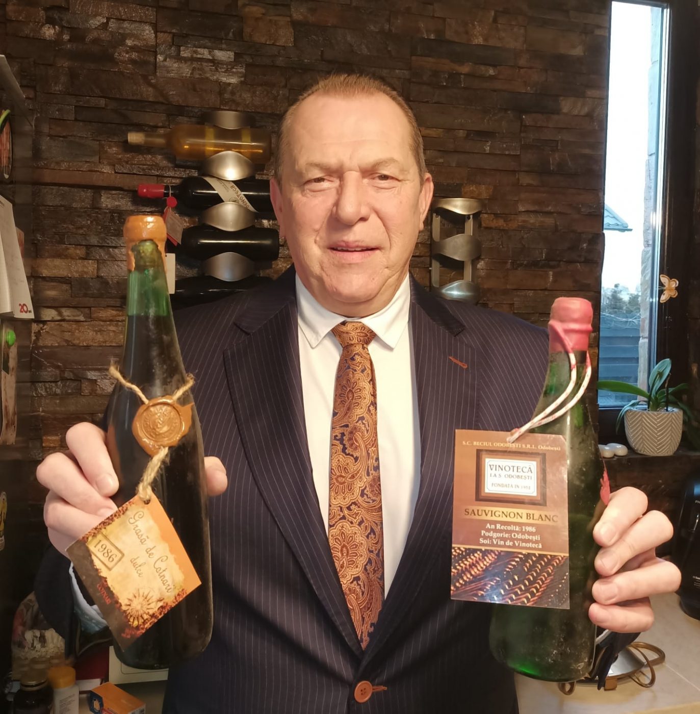 Ce colecție secretă deține Helmuth Duckadam? Legendarul portar al Stelei are acasă câteva sticle cu vin, foarte vechi, fiecare dintre ele având o însemnătate aparte | SPECIAL