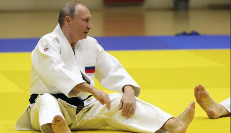 De ce a ordonat Vladimir Putin atacul sângeros asupra Ucrainei! Gigi Becali îl distruge pe dictatorul însetat de război: „Așa ceva nu mai poate fi iertat! Îi întunecă dracii mintea!”