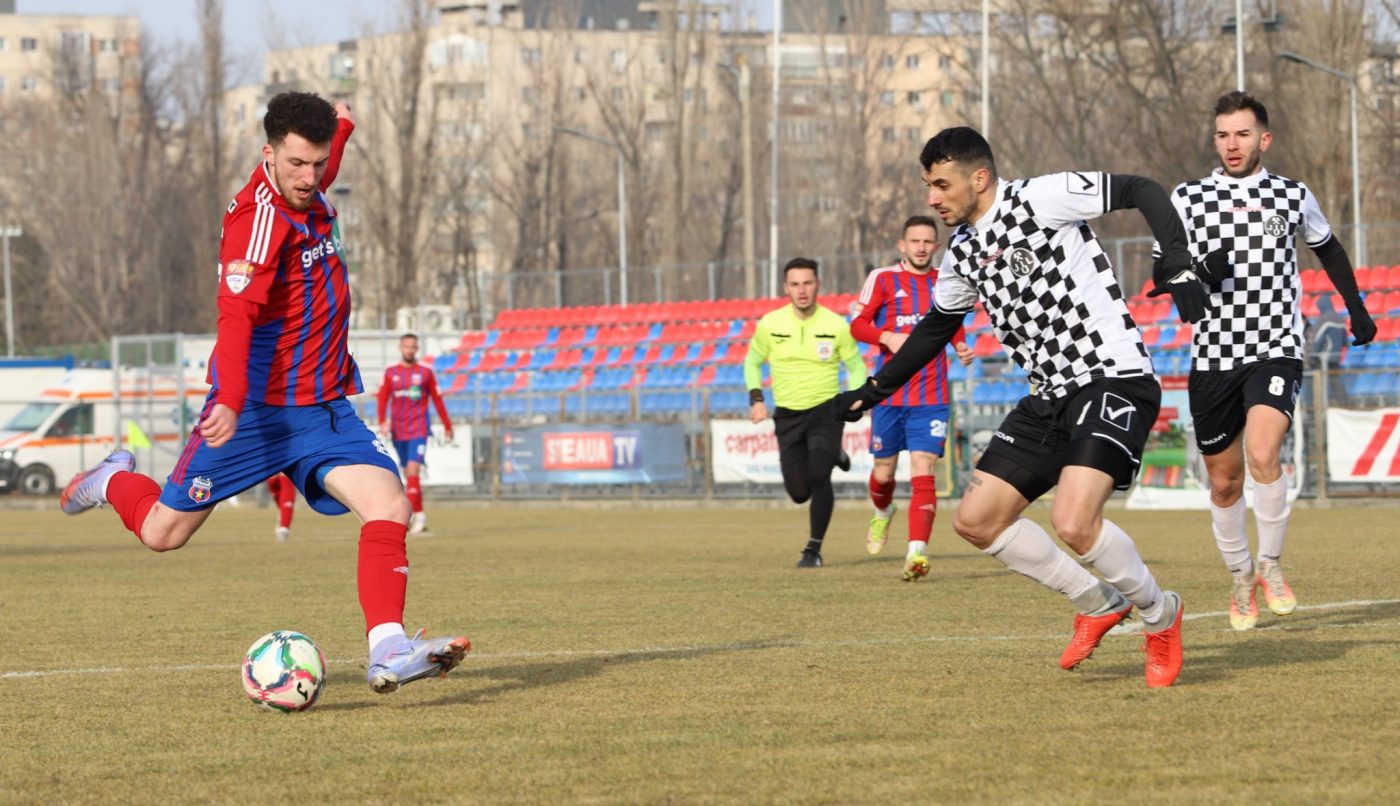 VIDEO | Steaua, cea mai clară victorie în amicale. A marcat de cinci ori numai în prima repriză a partidei cu CSM Jiul Petroșani, dar nu a scăpat nici de această dată fără gol primit