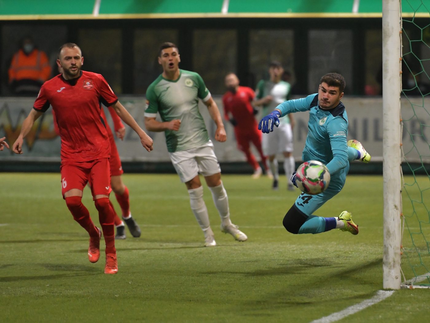 Programul ultimei etape a sezonului regular de Liga 2 și meciurile televizate. Opt partide sunt puse să se dispute în același timp