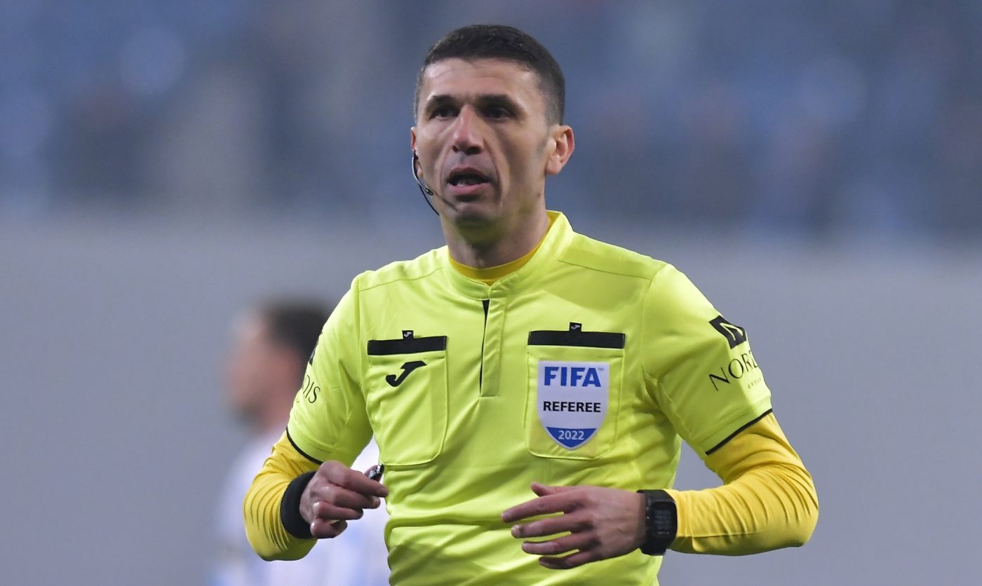 Delegare surprinzătoare la Craiova – Farul! Arbitrul care a greșit în derby-ul Olteniei în favoarea echipei lui Mihai Rotaru vine din nou în Bănie și e contestat de oaspeți: „De ce oare a fost trimis tot Marcel Bîrsan?” | EXCLUSIV