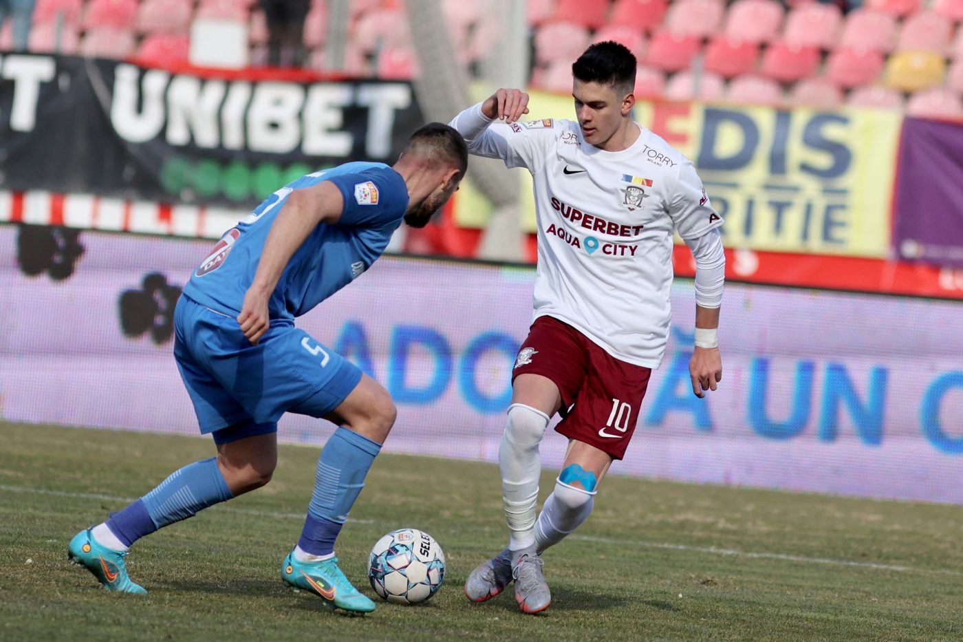 Transfer de senzație de la Rapid: Rareș Ilie devine cel mai scump fotbalist din istoria formației giuleștene! Victor Angelescu face anunțul momentului: „L-am vândut! Vom aduce înlocuitor” | EXCLUSIV