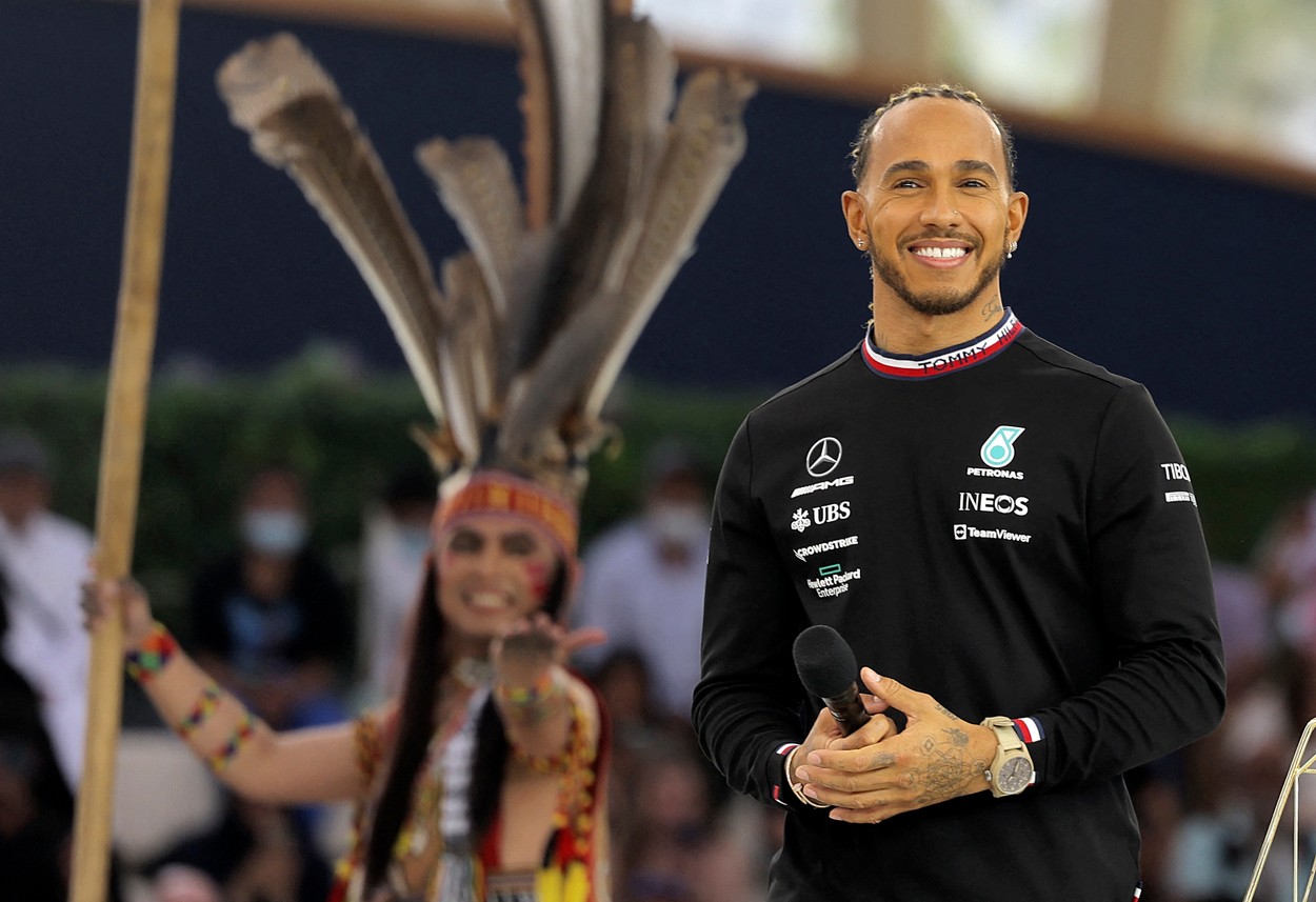 Lewis Hamilton, decizie radicală înaintea noului sezon din Formula 1! Fostul campion mondial, gata să-și schimbe numele: „Puțini știu asta!”