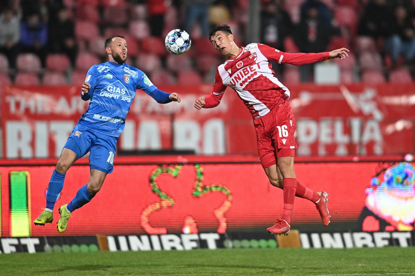 Chindia Târgoviște – Dinamo, Live Video Online de la 20:30. „Câinii” caută victoria de moral. Echipele de start