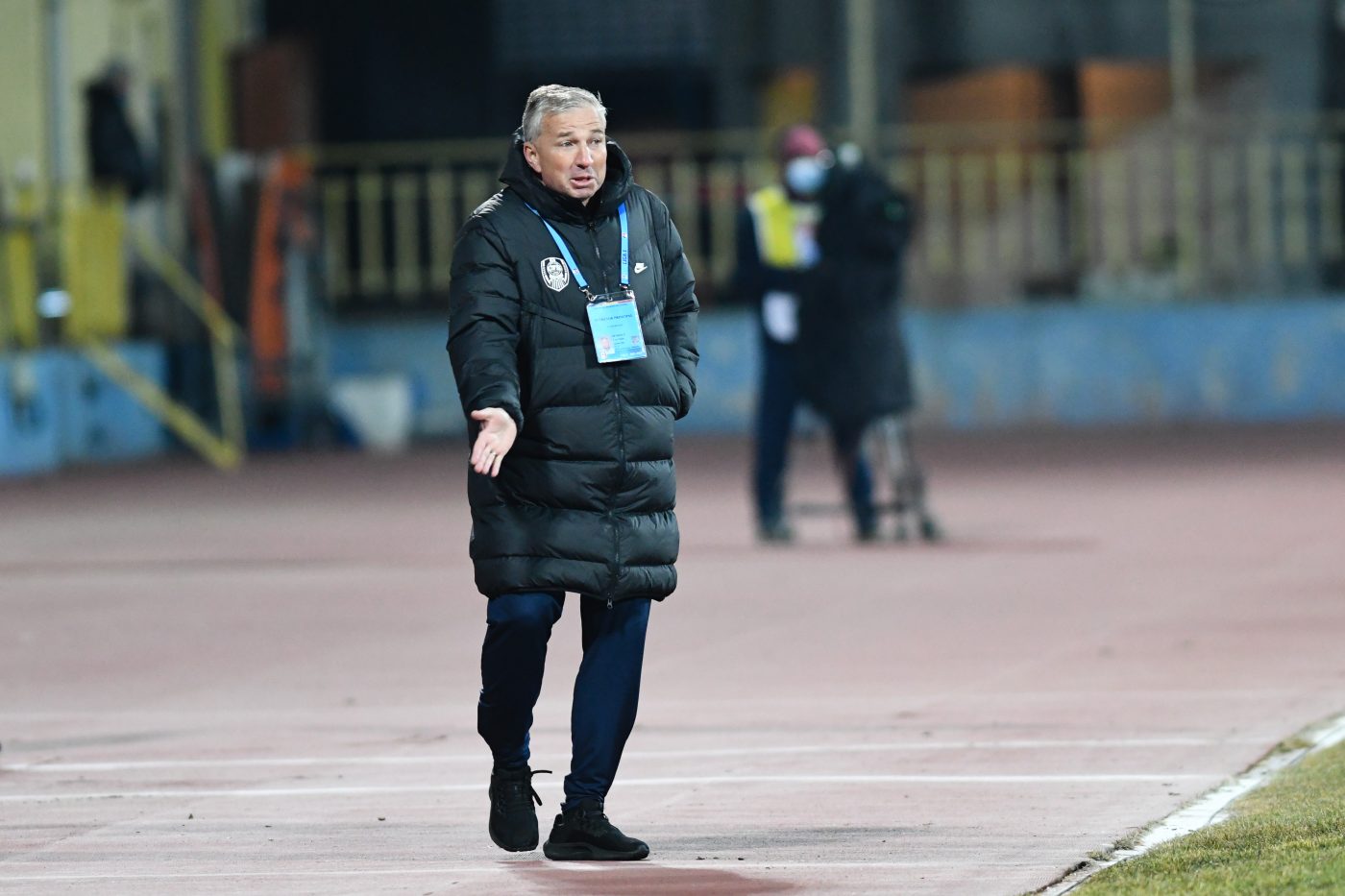 Nu e FCSB! De ce echipă se teme Dan Petrescu în play-off. „Arată foarte bine, poate să câștige toate meciurile! Se vor bate la titlu!”