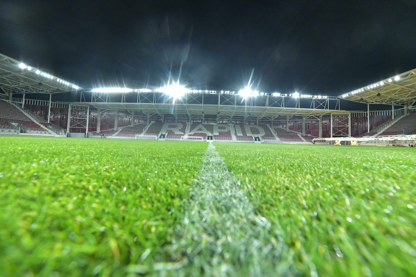 De ce au ales-o cei de la Rapid pe Poli Timișoara ca adversară pentru inaugurarea stadionului din Giulești: „Au fost trei nume din Europa!”. Peste 100 de invitați de marcă vor fi în tribune | VIDEO EXCLUSIV ProSport Live