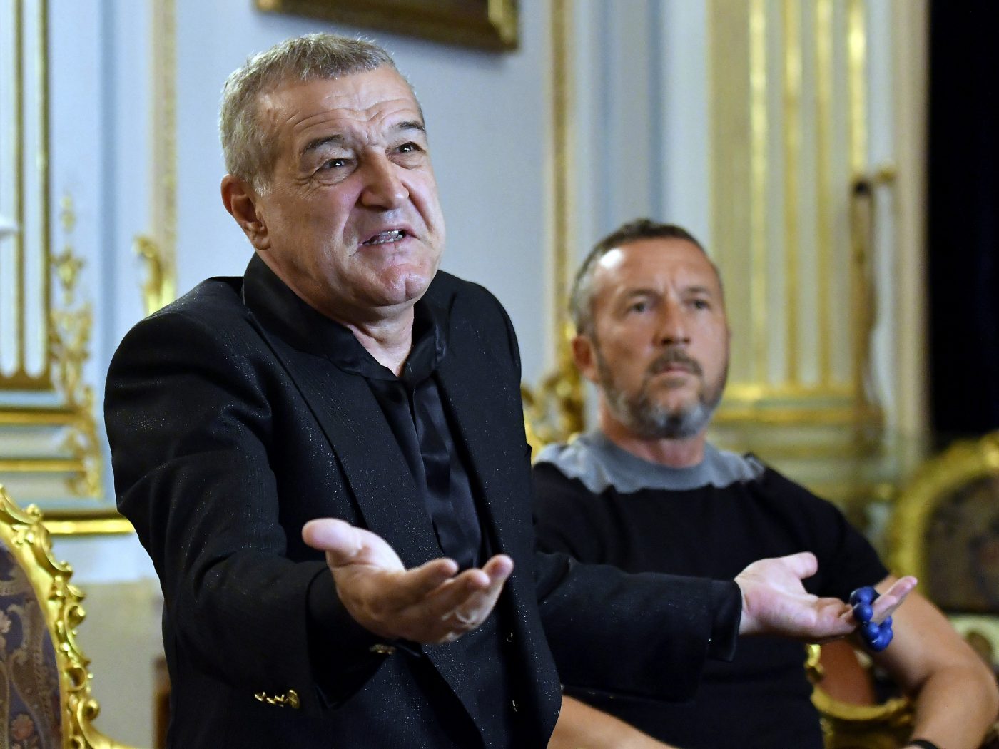 Gigi Becali i-a stabilit rolul lui Mihai Stoica la FCSB: „Trebuie să fie de acord el? Să aibă ceva de spus doar când îl întreabă patronul!”