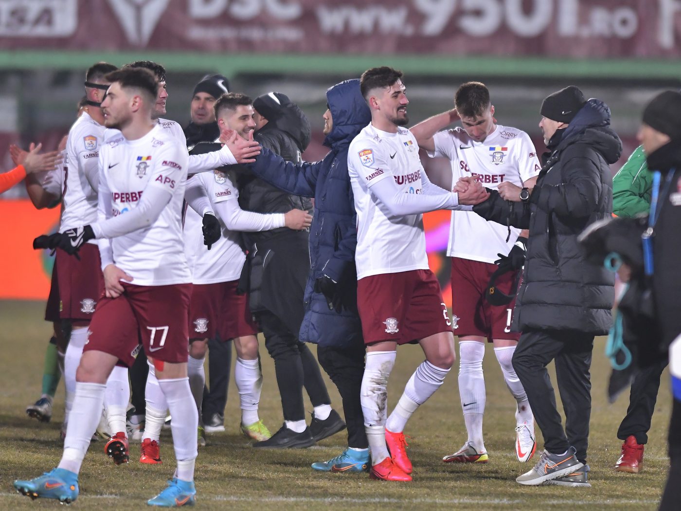 Un fost jucător de la Rapid, campion cu Astra, a revenit pe gazon după opt luni. „Am avut mult ghinion în Giulești”. Mijlocașul, aproape să mărească colonia de români din Serie B. „Au existat discuții” | EXCLUSIV