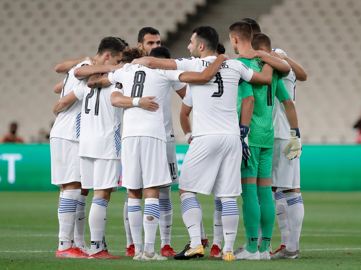 România, cât de rău ai ajuns! Grecia vine cu vedete care se vor întâlni în dubla Benfica – Liverpool, din sferturile Ligii Campionilor. Ce lovitură de imagine au dat elenii chiar înaintea duelului cu tricolorii | SPECIAL