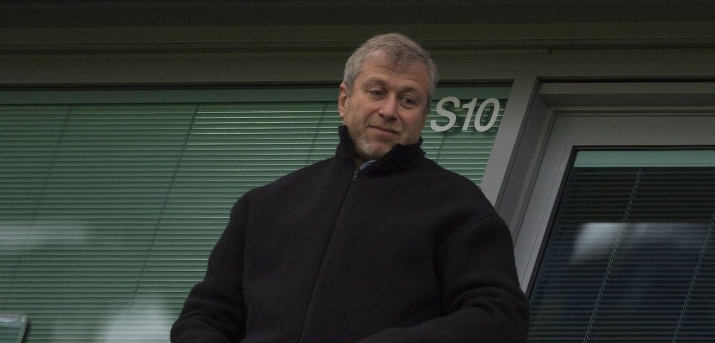 Rolul nefast al maimuței de televizor în epoca de aur a Clanului Sportivilor patrioți | EDITORIAL VICTOR CIUTACU