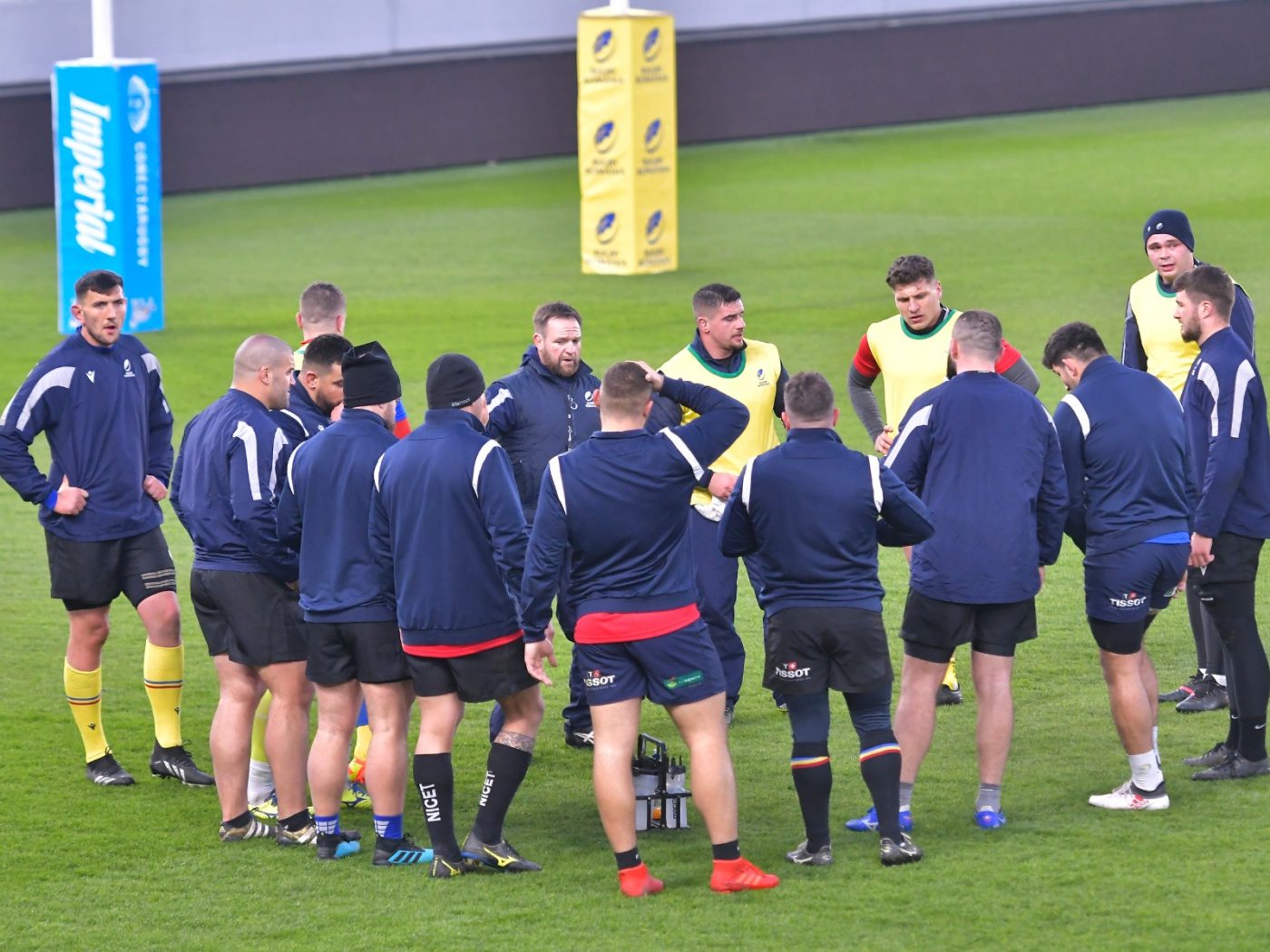 Uriașii de la rugby, exemplu de curaj: și-ar apăra țara cu mâinile goale!