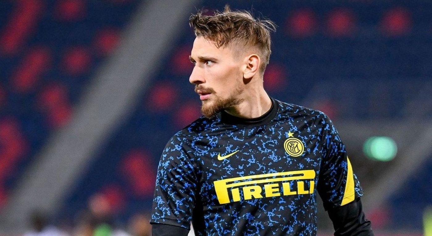 Într-o perioadă în care Andrei Vlad gafează pe bandă rulantă, Meme Stoica îi cere lui Ionuț Radu să plece de la Internazionale Milano! E o coincidență? „E vina lui că e acolo Handanovic?”