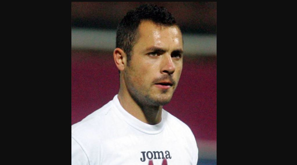 EDITORIAL VICTOR VRÎNCEANU: Edi Stăncioiu spune că nu l-au ”scuturat” fanii Rapidului, dar când au venit ultrașii la antrenament, nu mai dădea nimeni de fostul portar al FCSB-ului!