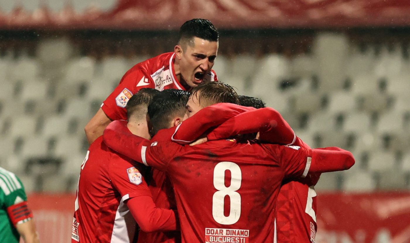 Jucătorii dinamoviști au făcut ședință și vor să meargă peste conducerea lui Dinamo pentru a-l susține pe Flavius Stoican! ProSport a aflat ce au discutat liderii vestiarului | EXCLUSIV