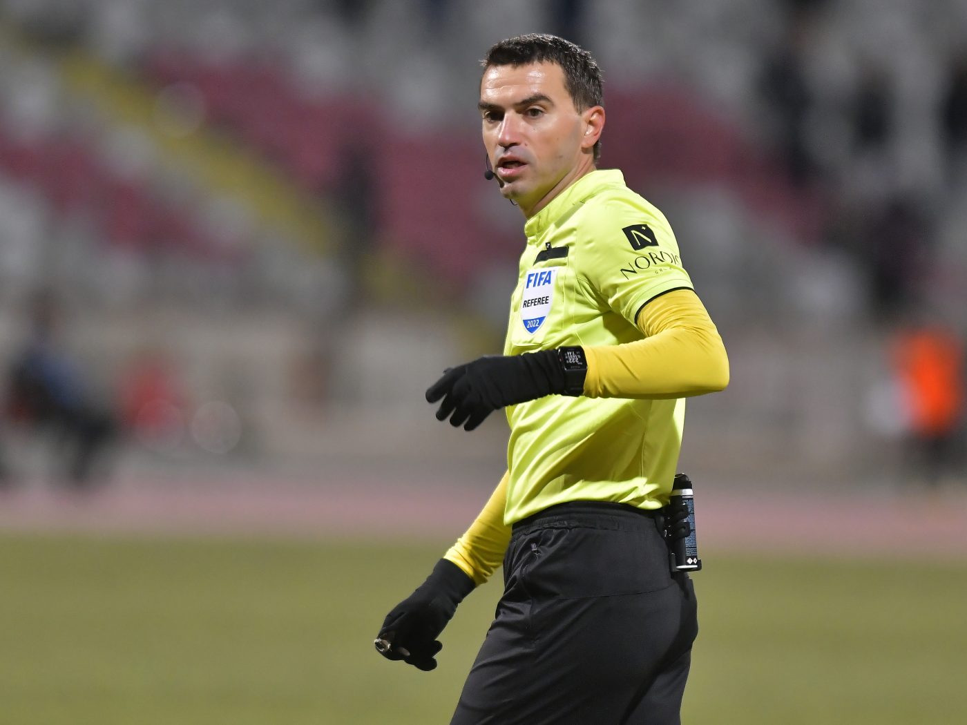 Primele reacții din presa internațională după ce Ovidiu Hațegan a fost operat de urgență: „Arbitrul român preselectat pentru Qatar 2022 a suferit un infarct!”