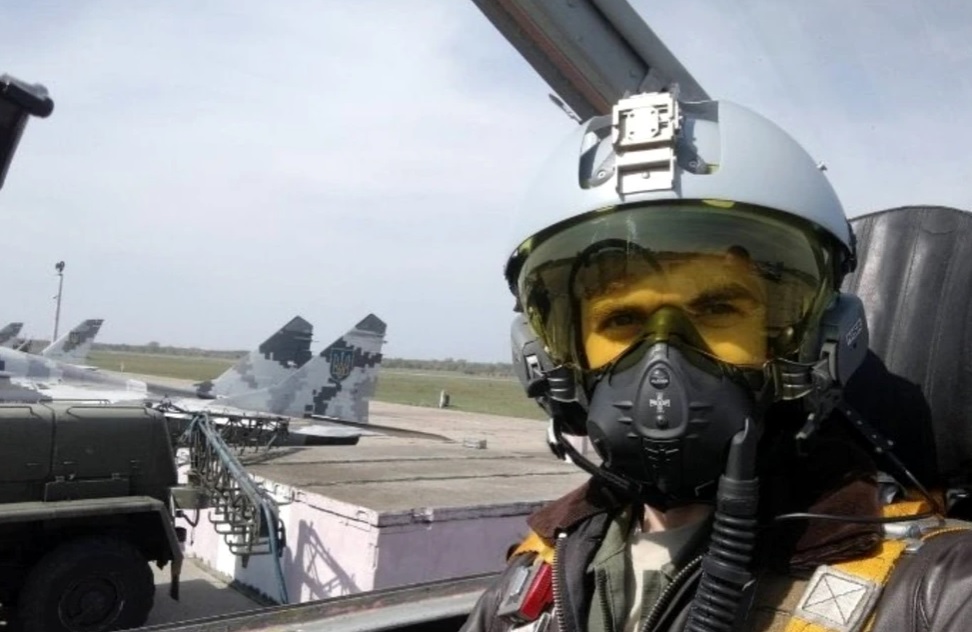„Fantoma din Kiev” continuă să doboare avioane ale Rusiei cu o precizie uluitoare: a ajuns la 10 aparate inamice spulberate! Cine ar fi pilotul-erou de care toată lumea vorbește