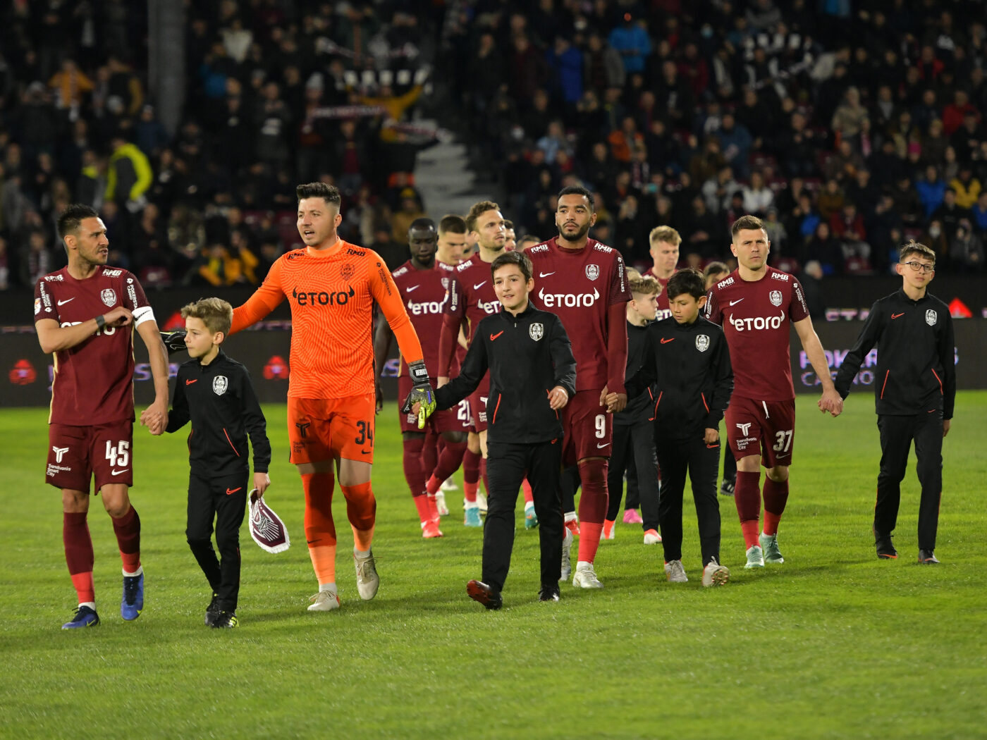 CFR Cluj, baricadă totală! Campioana României, cifre „horror” după prima repriză cu FCSB