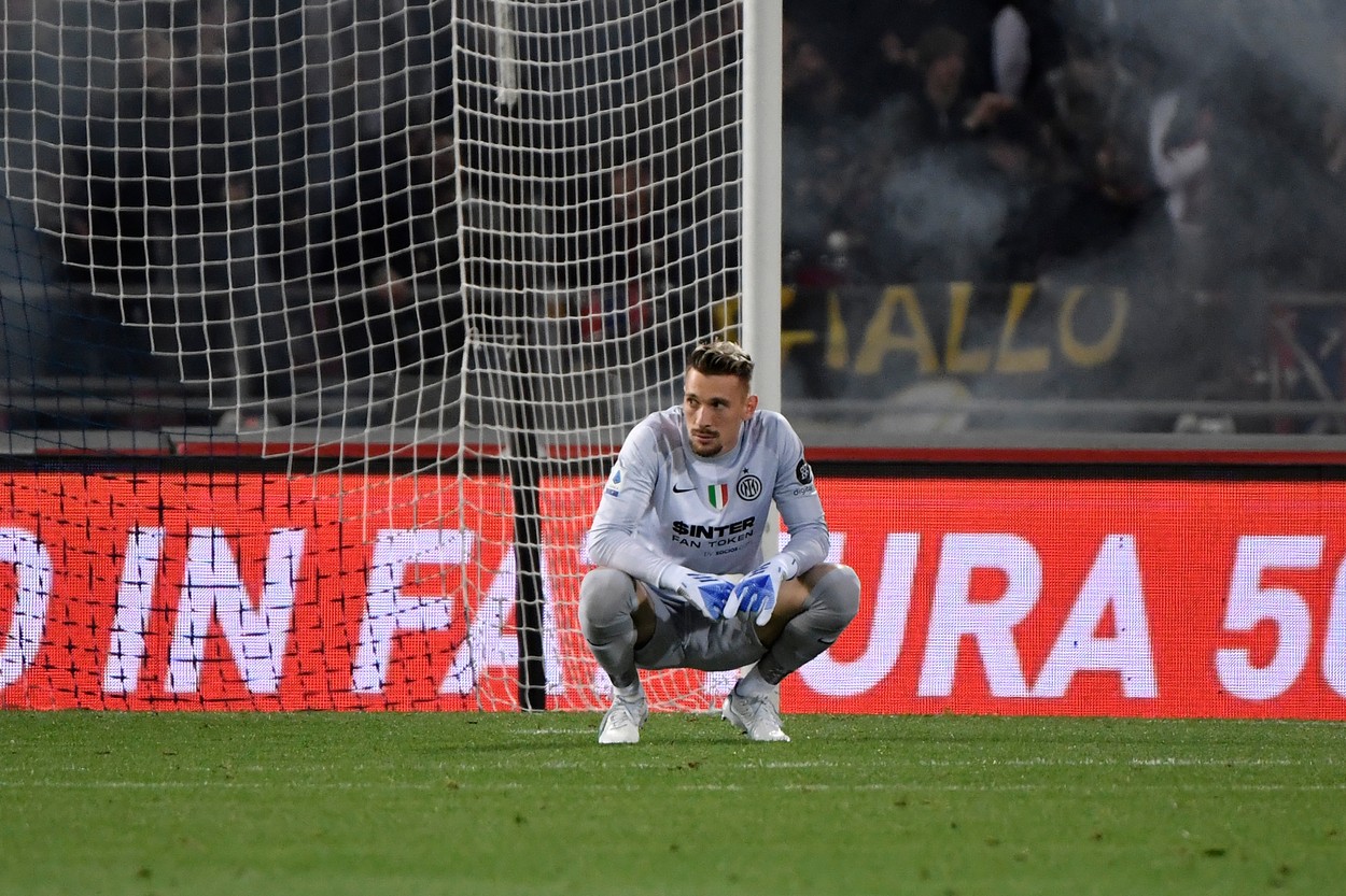 Ce a scris Gazzetta dello Sport despre eroarea rușinoasă a lui Ionuț Radu! Jurnaliștii italieni nu s-au putut abține după gafa care distruge șansele Interului la titlu în Serie A și l-au făcut praf: „Harakiri”