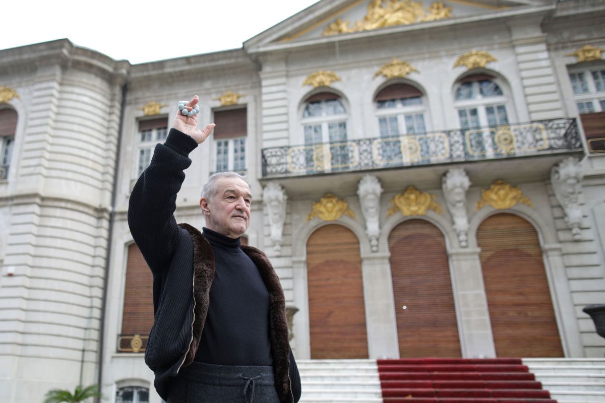 De ce nu se teme niciodată Gigi Becali! „Am luptători de doi metri. Sunt trei paznici care bat 50 de inși deodată”! VIDEO