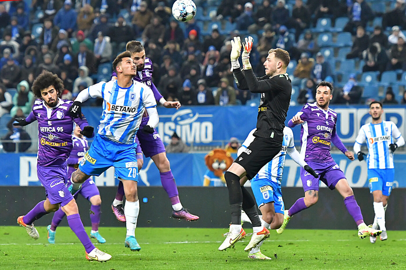 FC Argeș – Universitatea Craiova 0-2, Live Video Online. Crețu, dublă spectaculoasă la Pitești