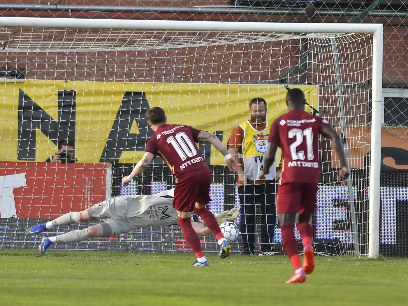 Liga 1: Ardelenii au pus gând rău „vulturilor” » FC Argeș – CFR Cluj se pariază și la cota »»