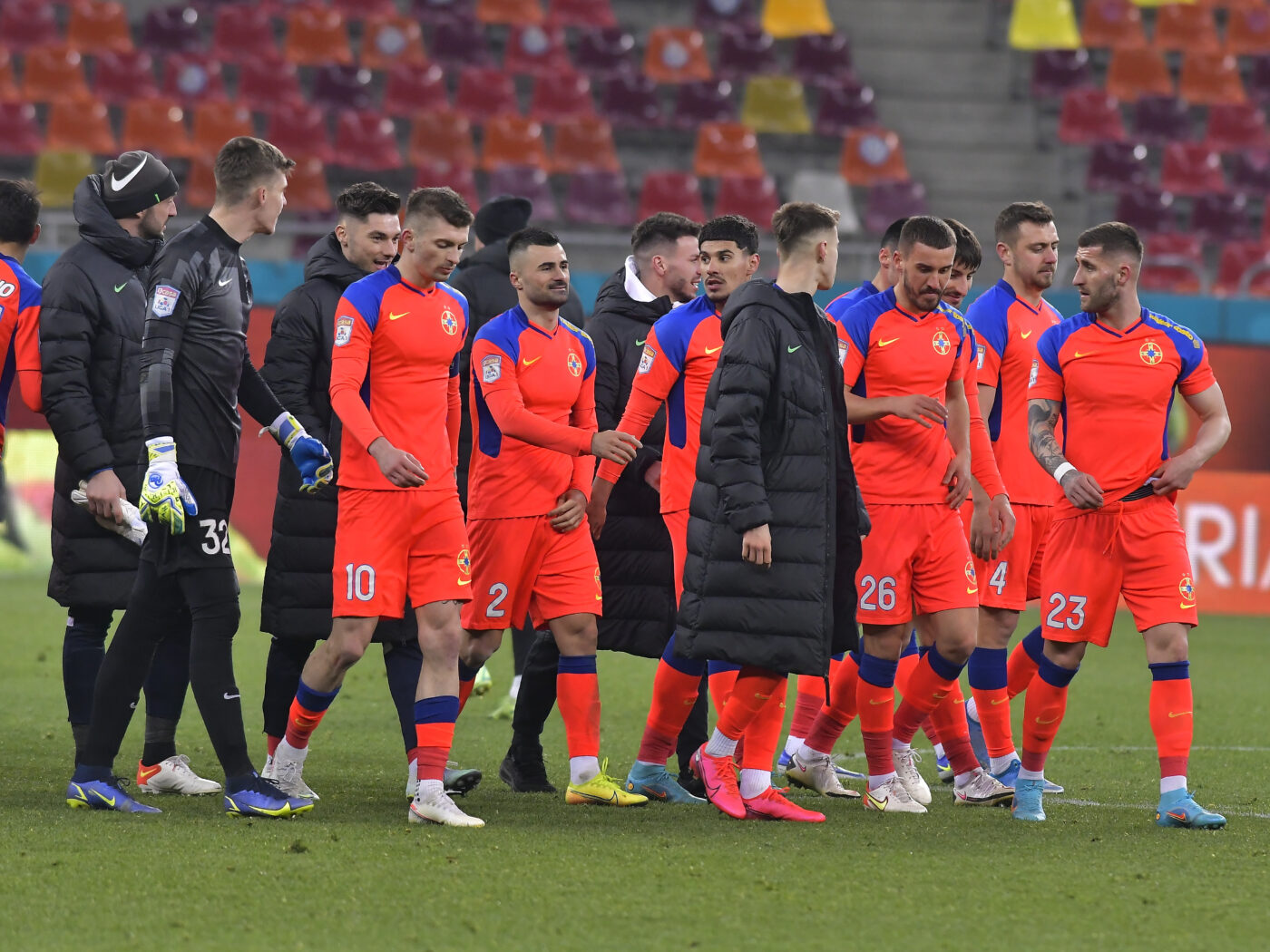 „Gigi Becali a hotărât”: Un titular de la FCSB a semnat rezilierea! Cine îi va lua locul în primul „11” al lui Toni Petrea