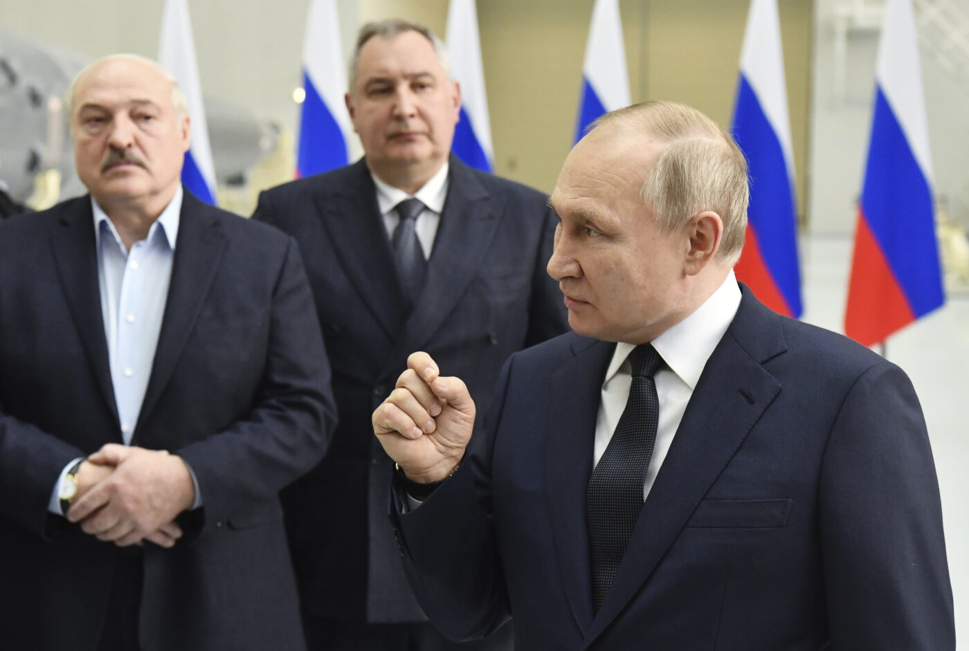Șocant! Tensiunea atinge cote maxime și riscul unui nou Război Mondial e tot mai mare: Rusia și-a trimis avioane la frontiera cu NATO! România și Marea Britanie au trimis aeronave de patrulare a spațiului aerian