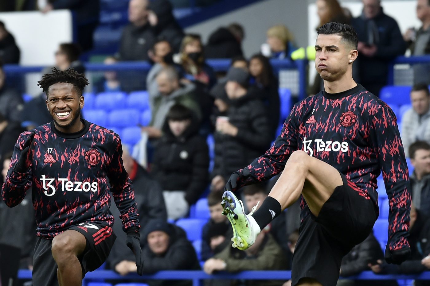 Decizia pe care o aștepta o lume întreagă a fost luată: ce a hotărât Manchester United în legătură cu scandalul în care Cristiano Ronaldo a lovit peste mână un puști cu autism și i-a dărâmat telefonul!