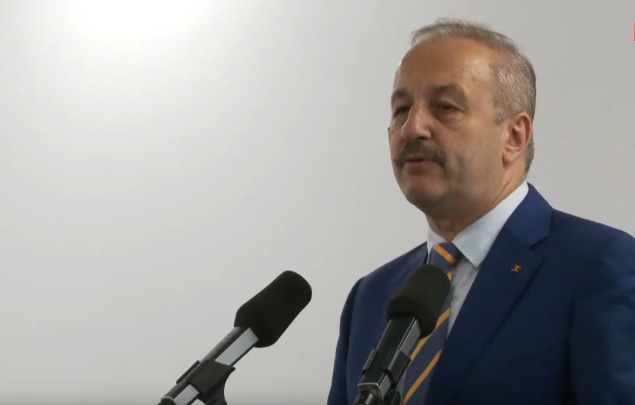Ministrul Apărării, răspuns clar pentru Gigi Becali și Florin Tănase! FCSB nu are permisiunea să joace în Ghencea: „N-a investit căpitanul lor, ci statul român. Nu reacționează toată lumea din țară pentru că cineva vorbește la TV”