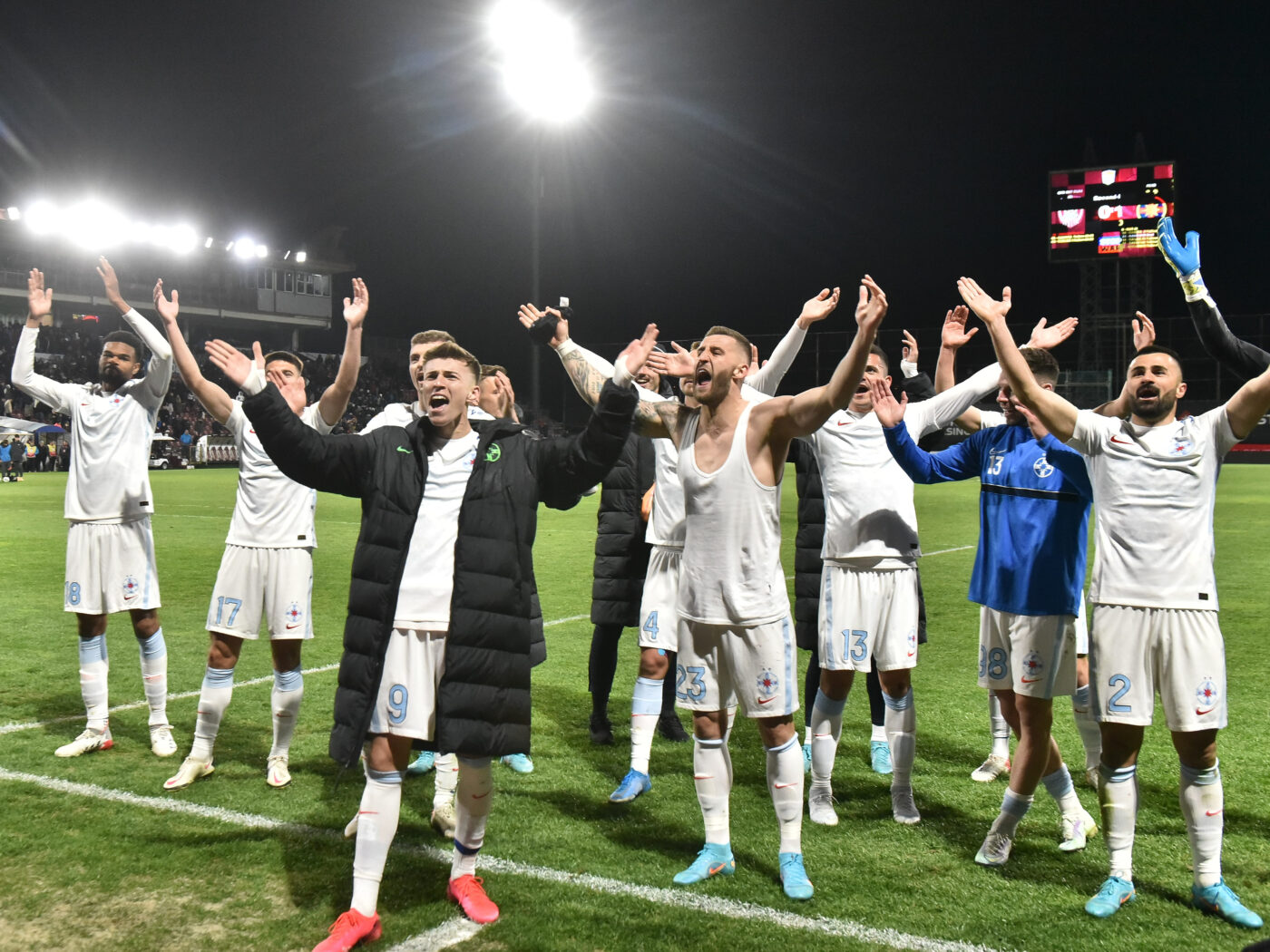 Strategia lui Gigi Becali îi poate destabiliza pe jucătorii de la FCSB. „Cu patronul ne-am obișnuit!”
