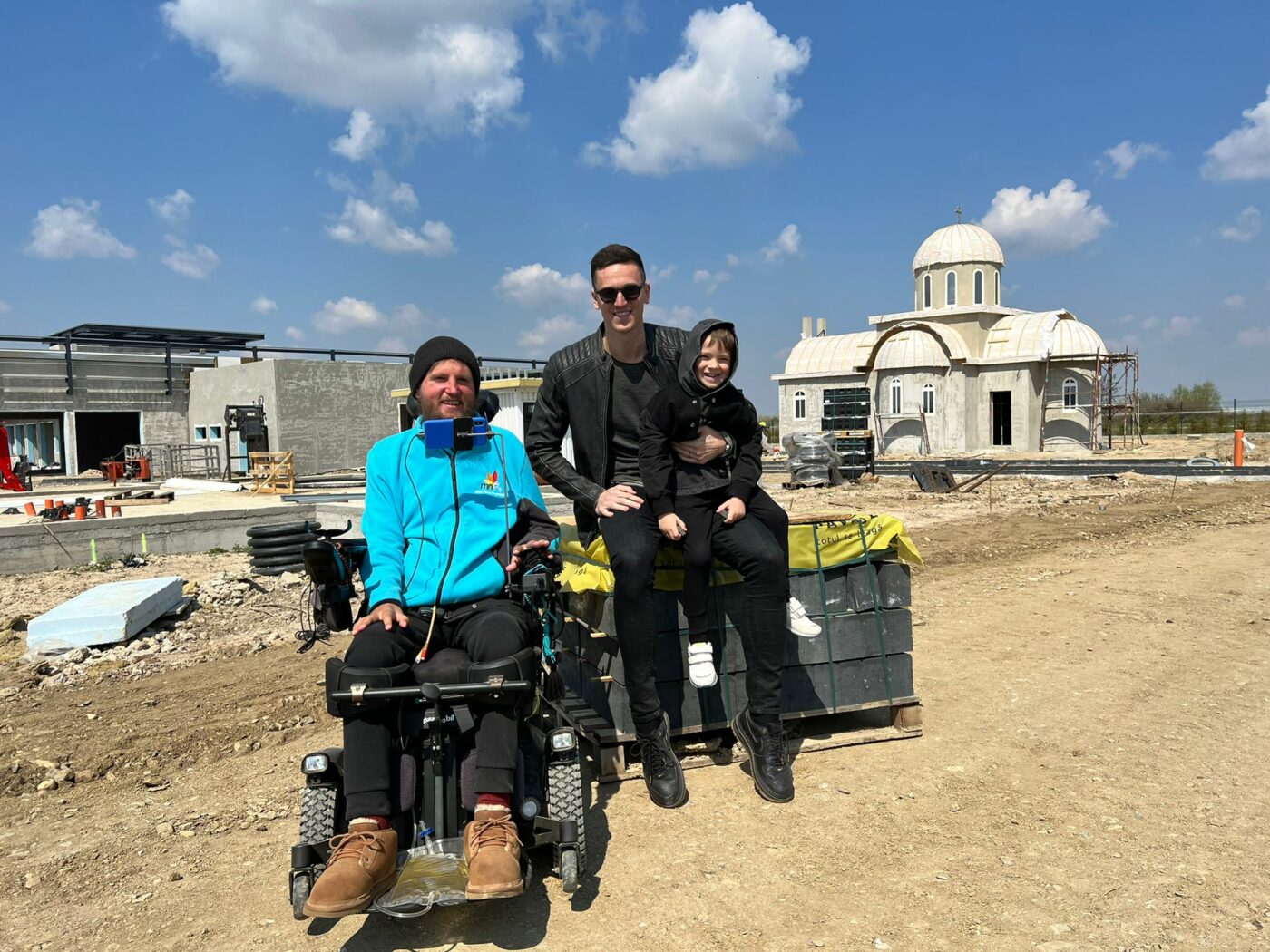 Imagini, în premieră, cu Raiul construit de Mihai Neșu pentru copiii cu dizabilități! Când e gata totul și ce invitat de seamă a avut fostul fotbalist de la FCSB | EXCLUSIV